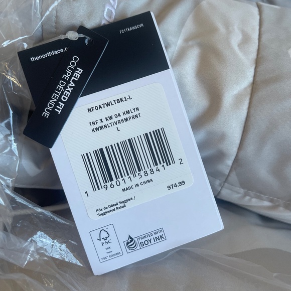 THE NORTH FACE + XX KAWS Retro 1994 Himalayan Quilted Shell Hooded Parka L - Picture 9 of 9